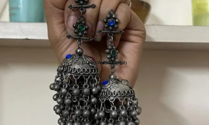 M R Jewellers Karigar